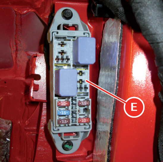 Ferrari FF (2011-2016)- zekeringenschema