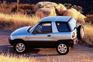 Toyota RAV 4 I Convertible (1997-2000) - batterij - zekeringkast-van ...